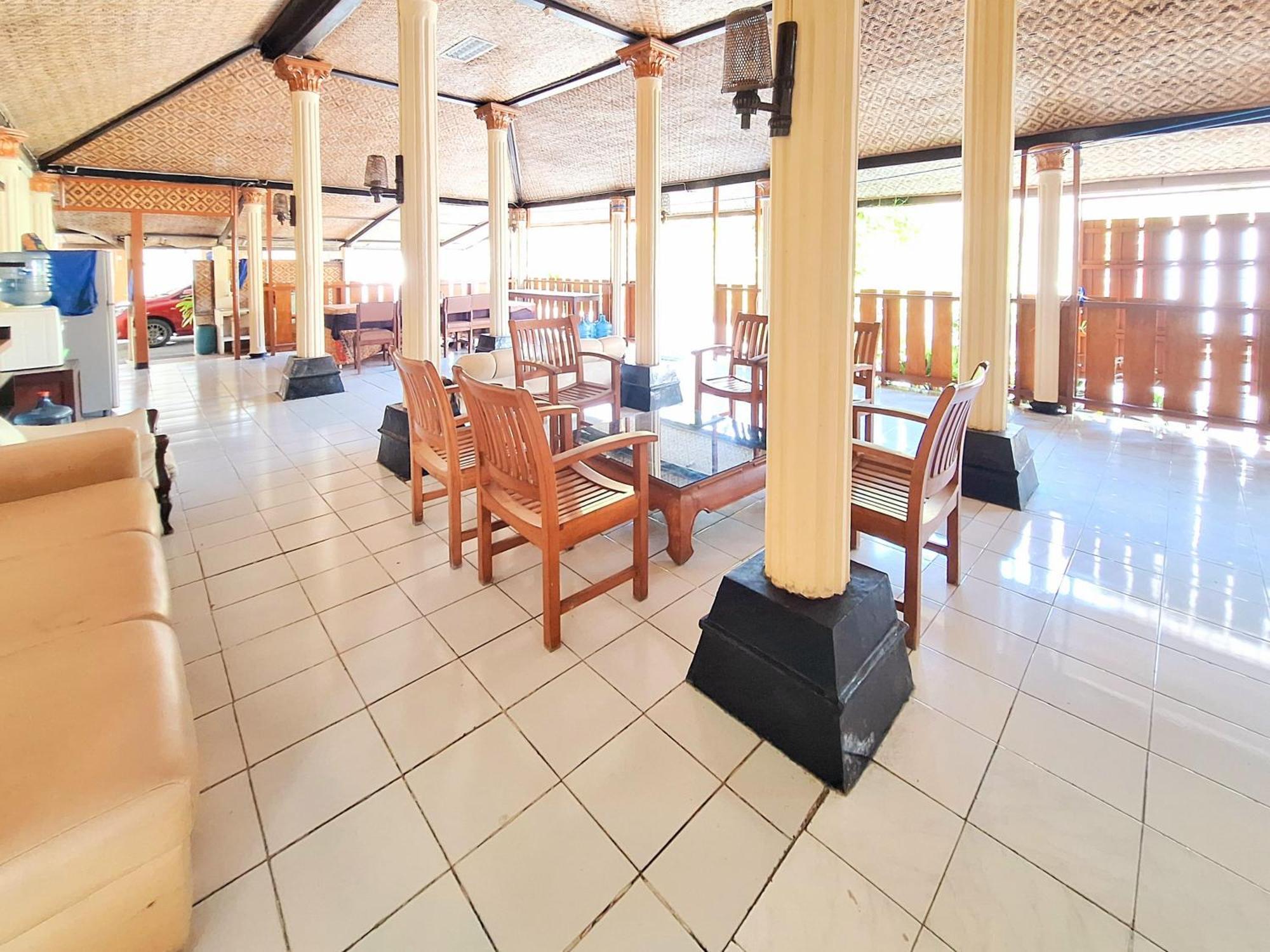 Hotel Family Syariah 1 Parangtritis Redpartner Εξωτερικό φωτογραφία